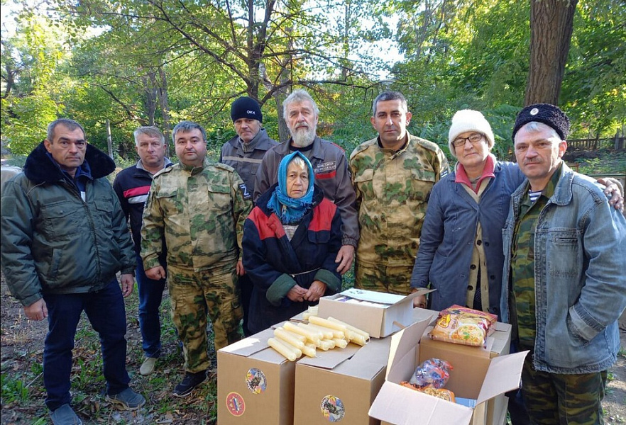 Казаки взяли шефство над семьями бойцов из Краснодарского края в зоне СВО