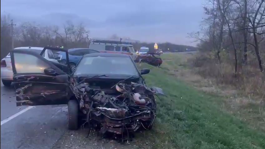 Под Успенкой в массовом ДТП погибли двое и еще двое пострадали