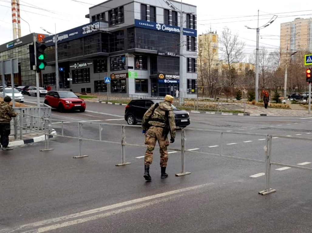 В Новороссийске из-за авиабомбы на проспекте Ленина ввели режим ЧС