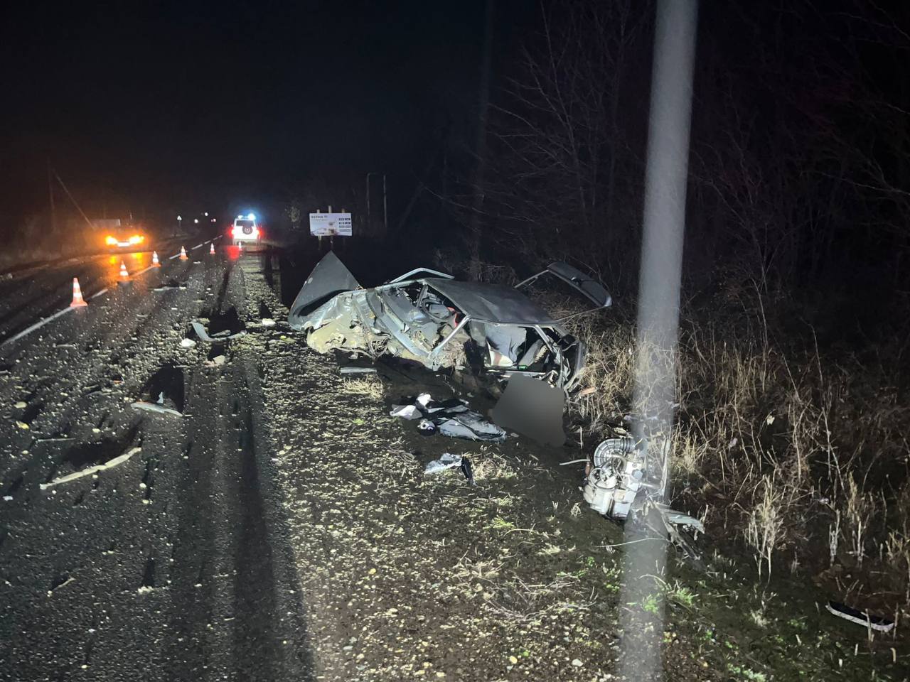 На Кубани в смертельной аварии погибли девушка-подросток и двое мужчин