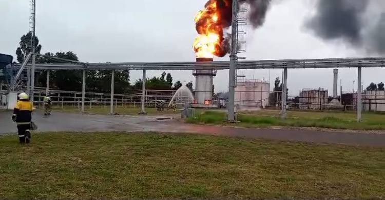 Новые детали пожара в районе Краснодарского НПЗ