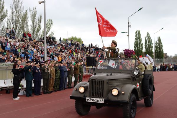 Детсадовцы в Ейске провели свой парад Победы