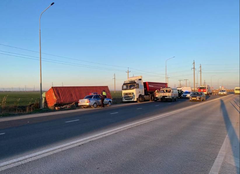 На Кубани в аварии погибли три человека