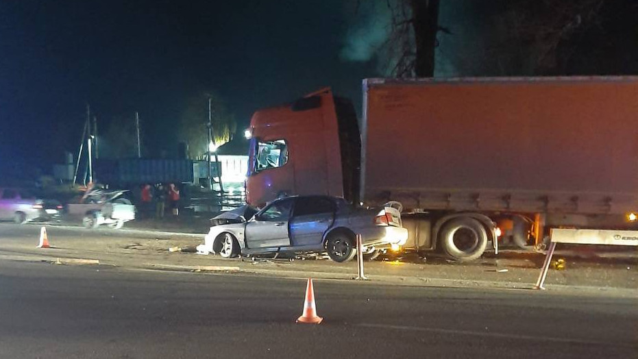 Два человека погибли в аварии под Новороссийском