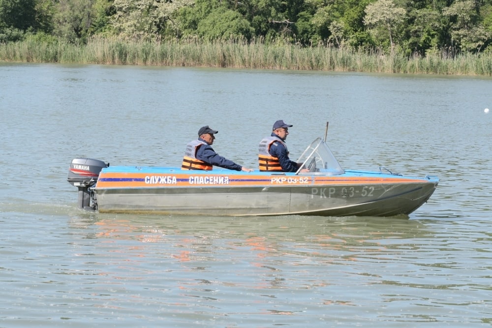 Краснодарские спасатели следят за безопасностью на водоемах